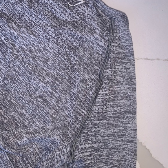 Gymshark Long Sleeve Crop Top - Picture 6 of 7